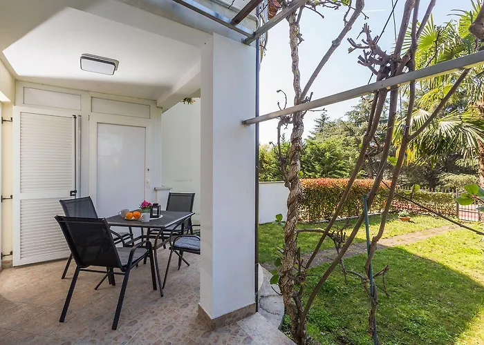 Apartament Malerisches Mit Mediterranem Garten - Nur 450 Meter Zum